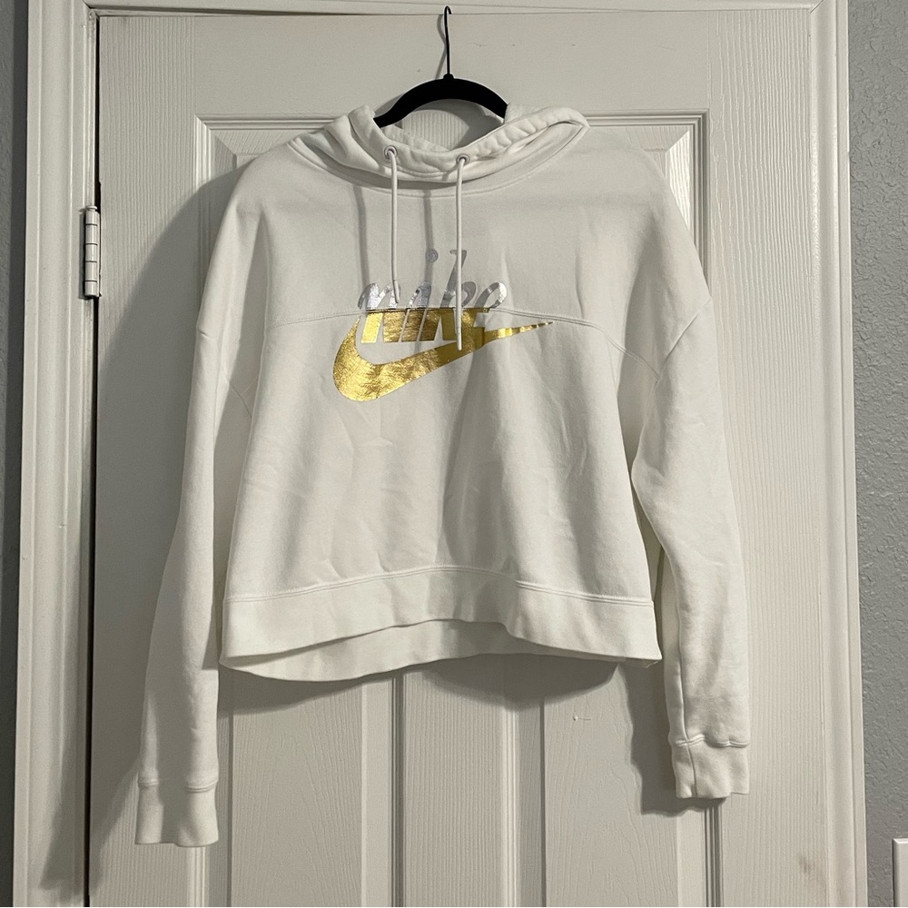 White Nike Cropped Hoodie